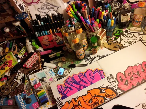 Graffiti from around the world, Gallery Cinq (1 of 84)