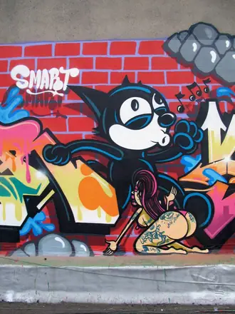 Graffiti from around the world, Gallery Cinq (50 of 84)