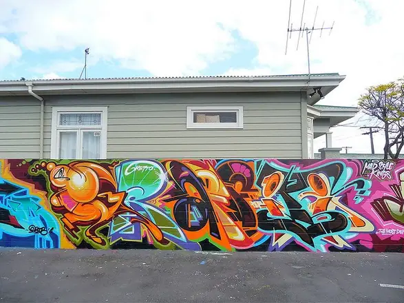 Graffiti from around the world, Gallery Cinq (65 of 84)